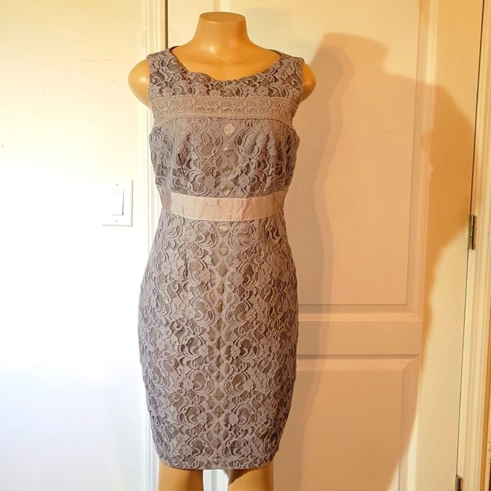 BRAND NEW WOMEN"S JAX SLEEVELESS GREY LACE ZIP-BACK COCKTAIL DRESS